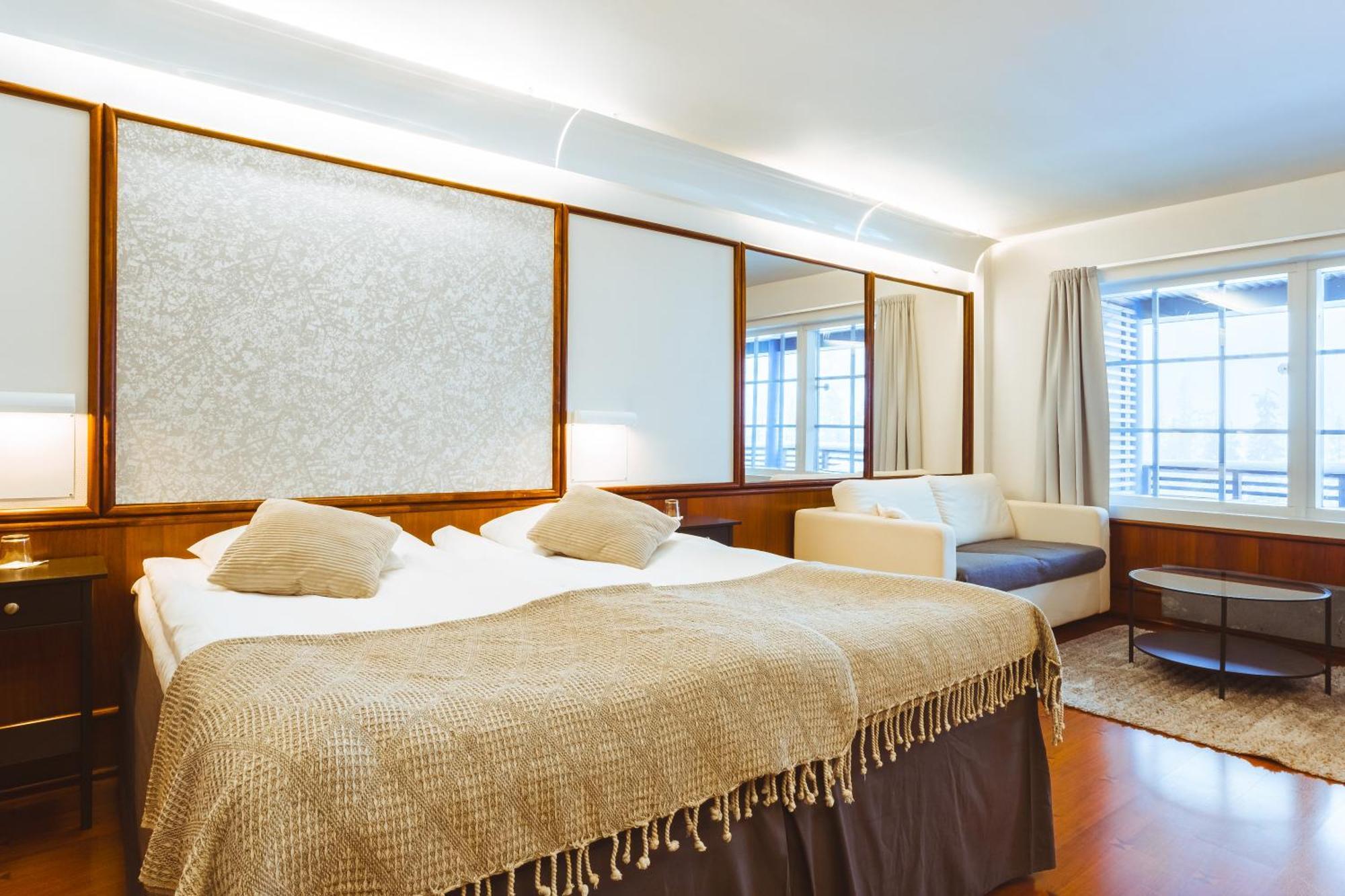 Hotel Royal Рука Екстер'єр фото