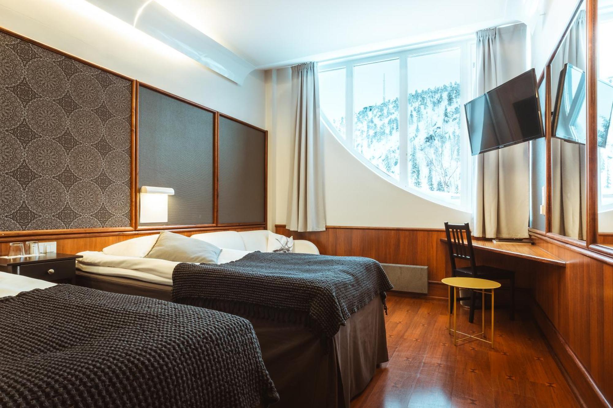 Hotel Royal Рука Екстер'єр фото